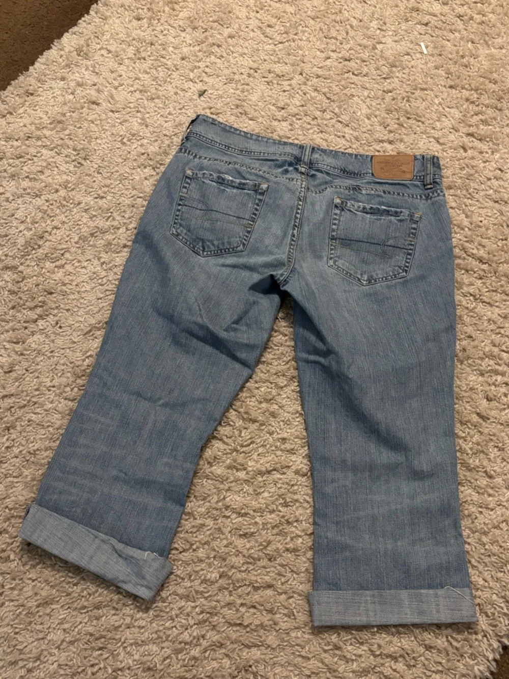 American Eagle Outfitters Light Blue Boyfriend Crop Jeans - Picture 3 of 7